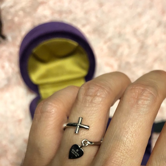 gucci cross ring